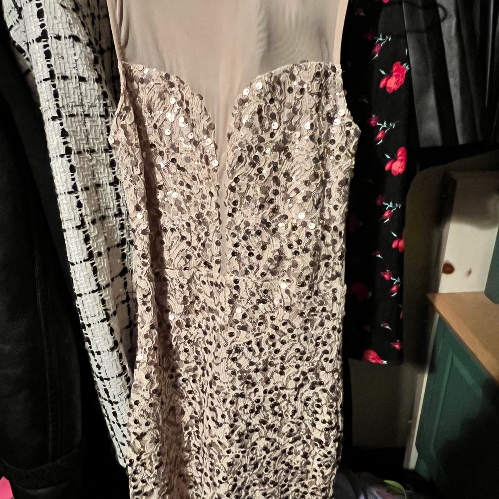 Elegant Sequin y2k Dress in Cream / gold